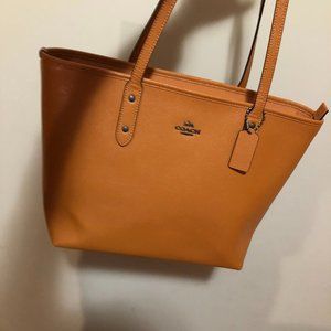 Coach Tote